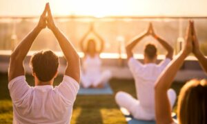 Read more about the article Discover the Top 12 Incredible Benefits of Practicing Yoga